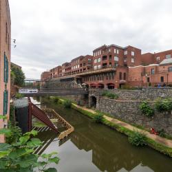 Chesapeake and Ohio Canal Monument