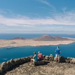 Lanzarote 3274 vakantiewoningen aan het strand