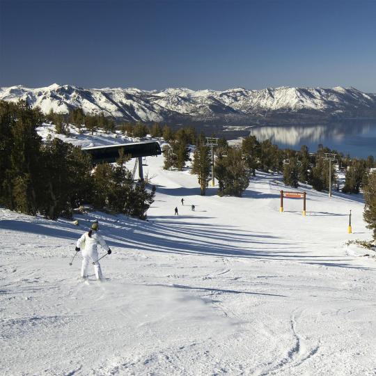 Lyžování v pohoří Sierra Nevada