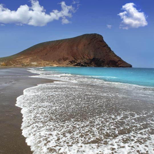 Pantai Tejita dan Médano