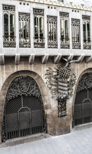 Palau Güell (Palacio Güell): Entrada