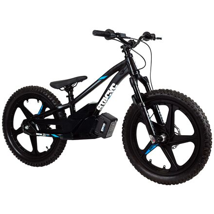 20eDrive Stability Cycle With Manitou Fork