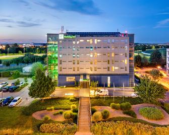 Holiday Inn Prague Airport - Prague - Building