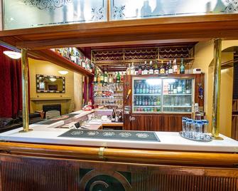 Victoria Railway Hotel - Invercargill - Bar