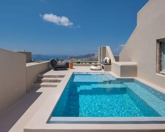 Halcyon Days Suites - Fira - Piscina