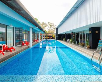 The Villa Langkawi - Langkawi - Pool