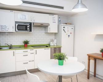 Rocket Hostels Gracia - Barcelona - Cocina