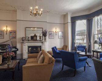 Devonshire Park Hotel - Eastbourne - Living room