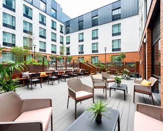 Staycity Aparthotels Dublin City Centre - Dublin - Innenhof