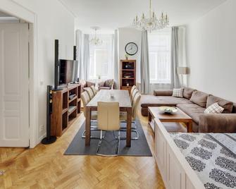 Old Town Square Apartments - Praga - Soggiorno