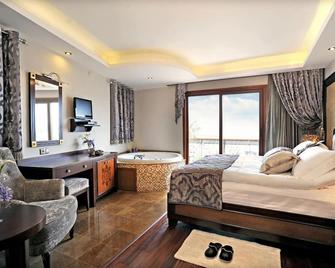 Bulbul Yuvasi Boutique Hotel - Foça - Yatak Odası