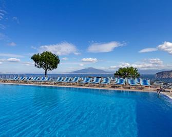 Grand Hotel President - Sorrento - Piscina