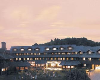 Trapp Family Lodge - Stowe - Building