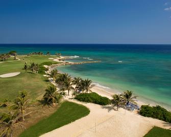 Hilton Rose Hall Resort & Spa - Montego Bay - Beach