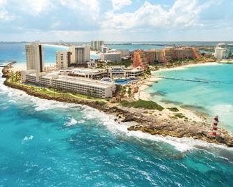 Hyatt Ziva Cancun - Cancún - Building