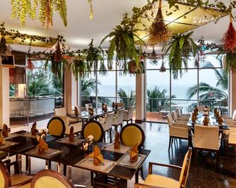 Garden Cliff Resort and Spa - Pattaya - Restaurante