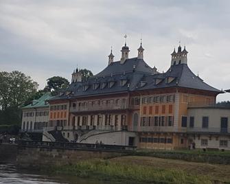 Adler Hotel Dresden - Dresden - Building