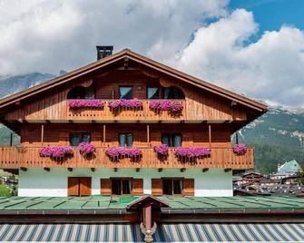 Hotel Panda - Cortina d'Ampezzo - Rakennus