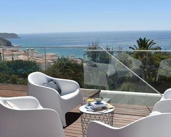 Three Palms Nordic Luxury Villa Salema With Fantastic Seaviews - Salema - Balcony