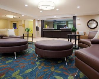 Candlewood Suites Carrollton - Carrollton - Lobby