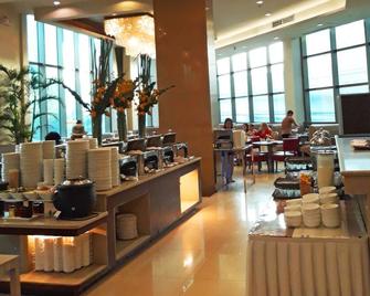 Mandarin Plaza Hotel - Cebu City - Buffet