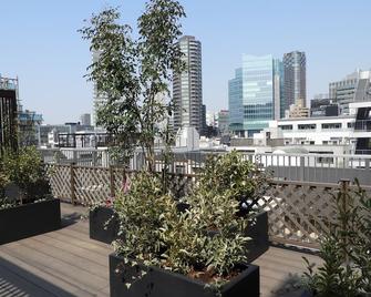 Act Hotel Roppongi - Tokyo - Balcony