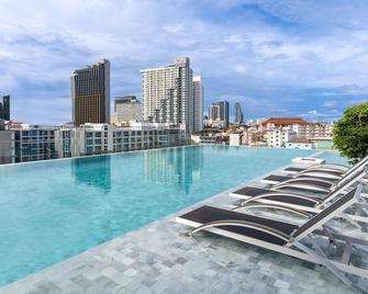 Amethyst Hotel Pattaya - Pattaya - Pool