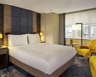 DoubleTree by Hilton London - West End - London - Bedroom