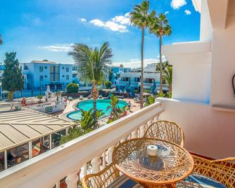 Montana Club Suite Hotel - Puerto del Carmen - Balkon