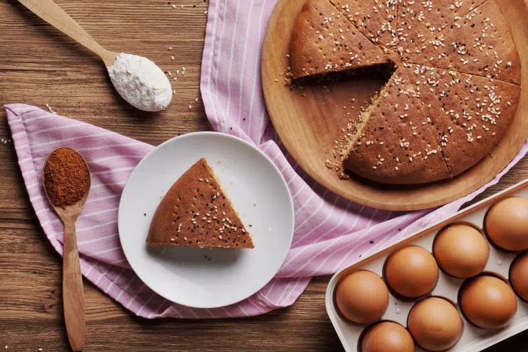 Simple Afghan Sweet Bread (Roht)