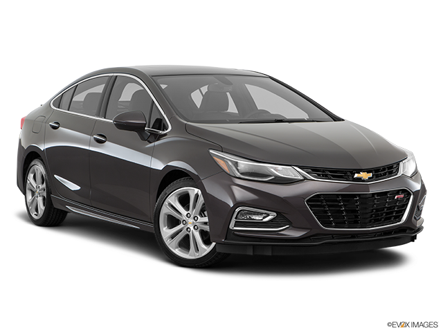 2017 Chevrolet Cruze Review.