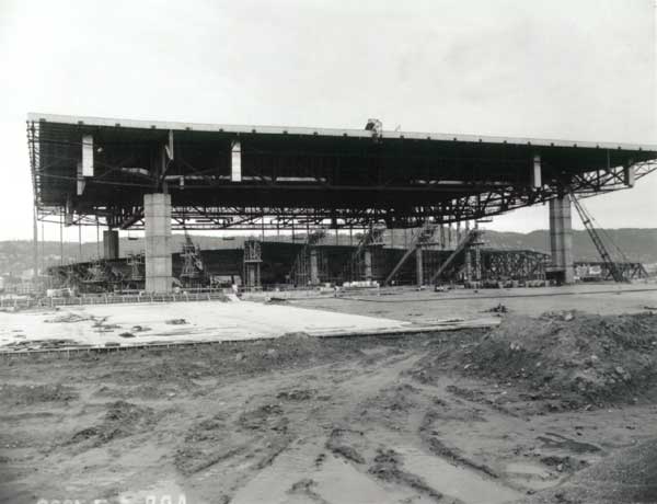 1960 Memorial Coliseum construction.