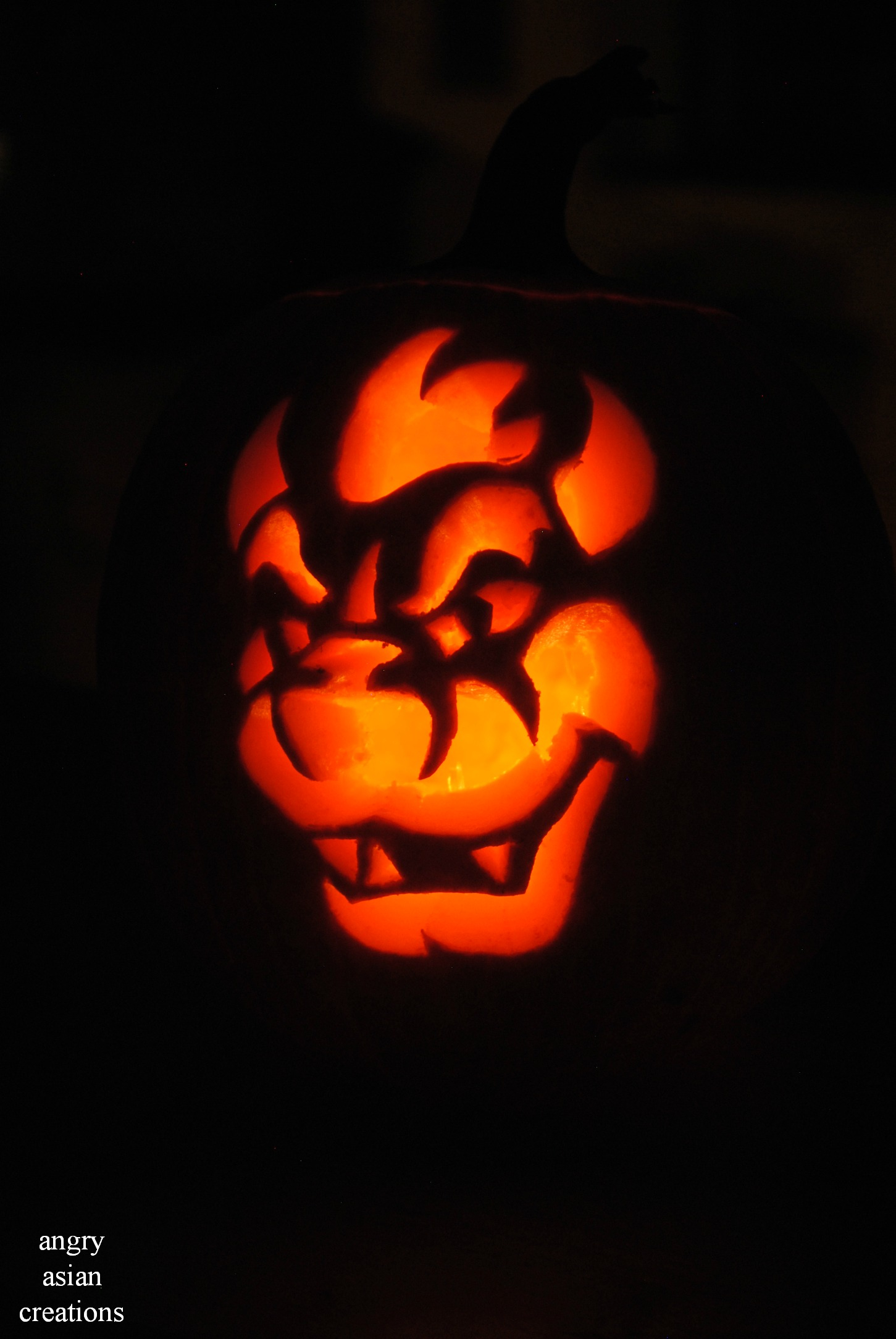 pumpkin carve.