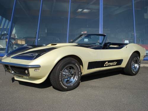 1968 Chevrolet Corvette.