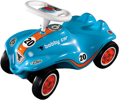 Bobby Racingblau.