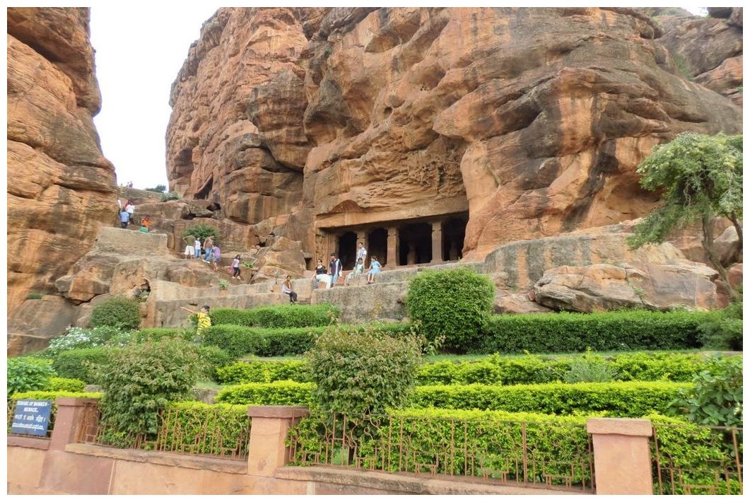 Badami temple photos.