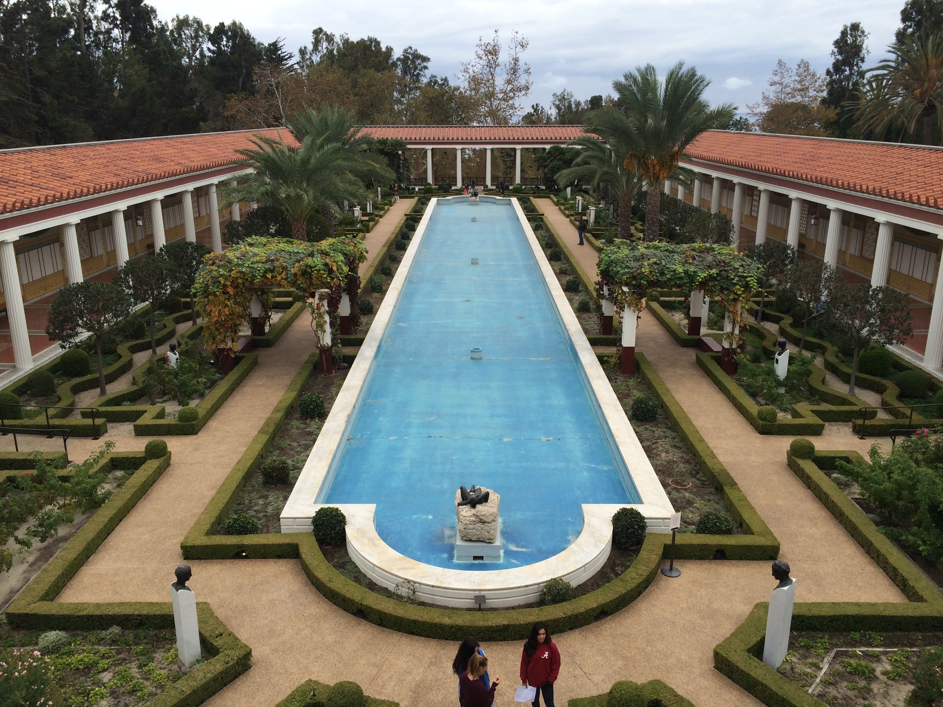 Meeting & tour at the J. Paul Getty Villa Museum. «.