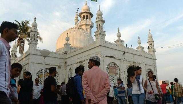 Haji Ali shrine trustees to challenge order in Supreme Court.