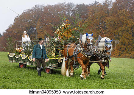 Stock Photo of Leonhardiritt procession, St. Leonhard am Wonneberg.