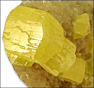 sulfur crystal small.