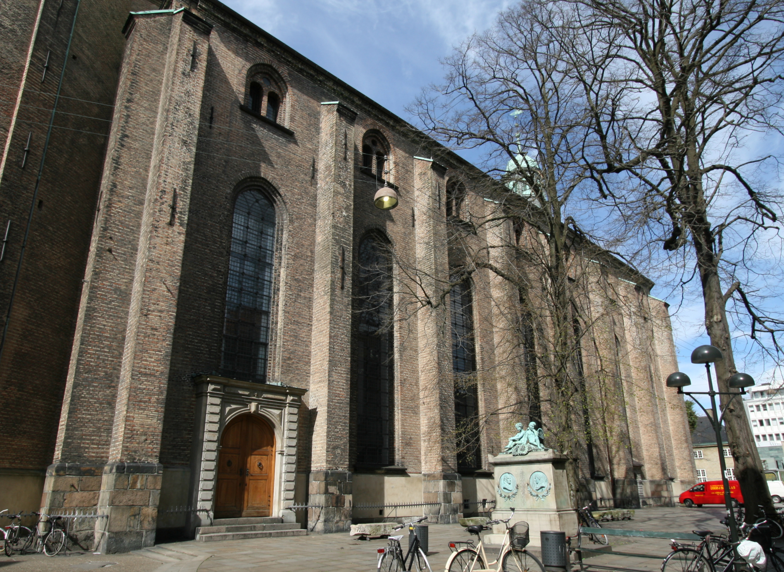 File:Trinitatis Kirke Copenhagen 3.jpg.