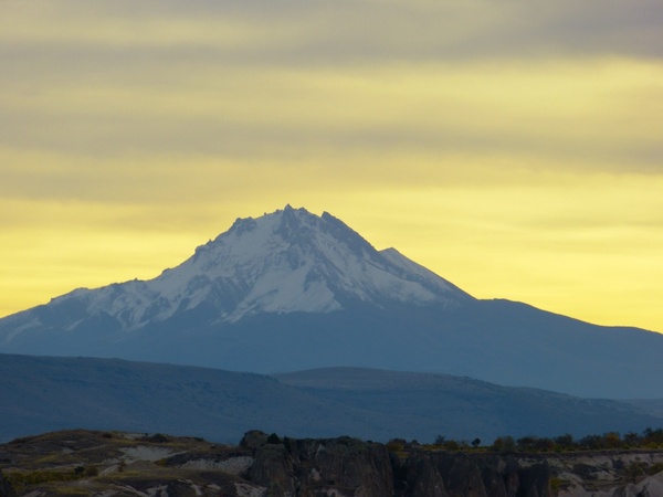 Volcano vulkanerciyes erciyes da     Free stock photos in JPEG.