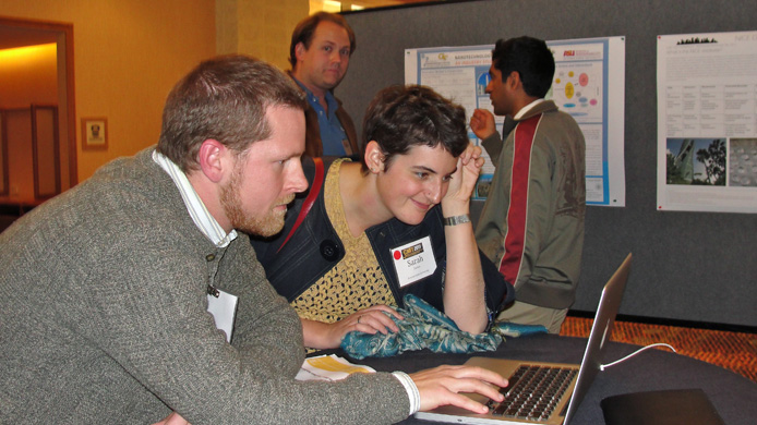 A CNS-ASU researcher speaks to a group