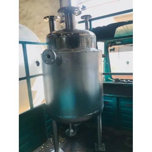 Low Pressure Tank Capacity: 500-1000 L Liter/Day