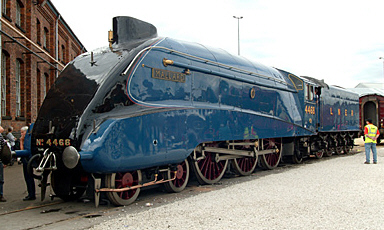 A4 No. 4468 'Mallard' at the Doncaster 150 celebrations (Geoff Byman FRPS)