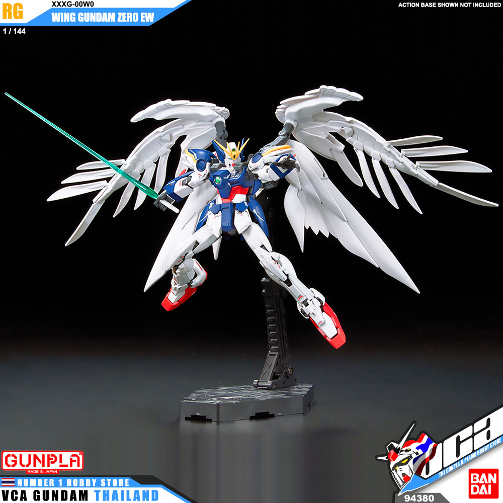 Bandai Real Grade RG XXXG-00W0 WING GUNDAM ZERO EW Wing Gundam Zero Custom