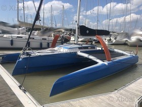 Stratos 260 Trimaran