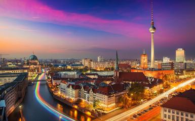 Dancing Lights In Berlin