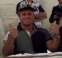 Owen Hart.jpg