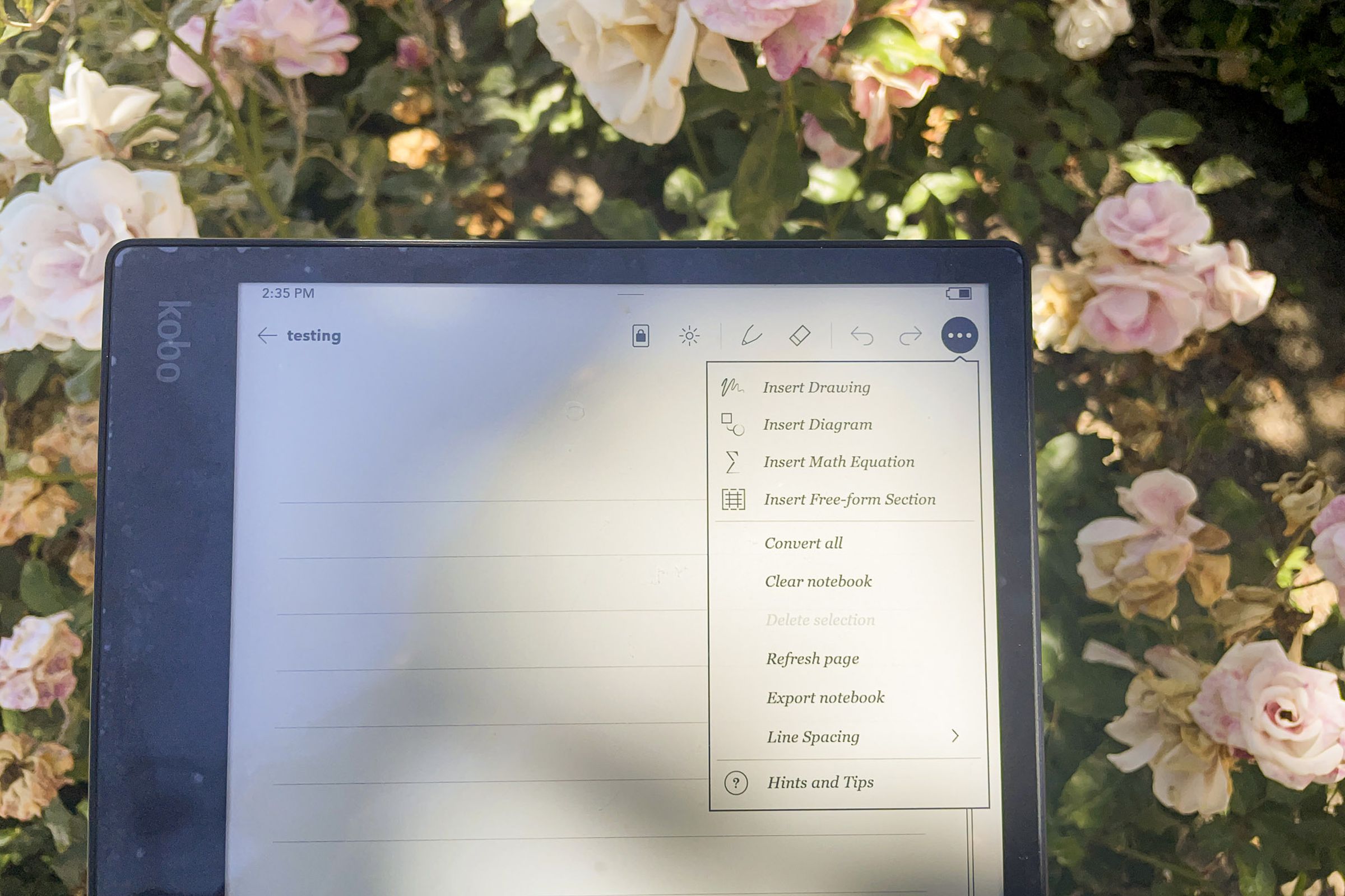 A notebook menu of the Kobo Elipsa 2E opened up displaying options for inserting drawings, diagrams, and more.
